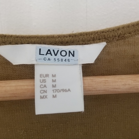 Women's medium sweater top - Picture 2 of 3